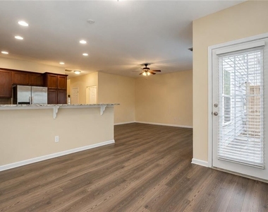 4865 Hastings Terrace - Photo Thumbnail 5