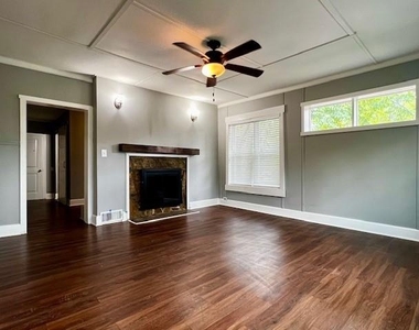 141 Fairview Drive - Photo Thumbnail 6