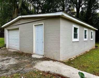 141 Fairview Drive - Photo Thumbnail 19