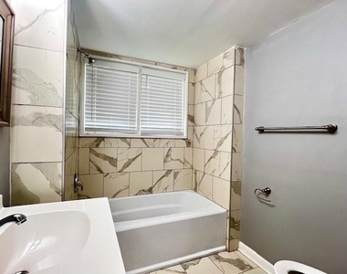 141 Fairview Drive - Photo Thumbnail 11
