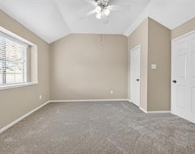 6307 Box Bluff Court - Photo Thumbnail 30