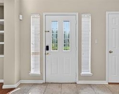6307 Box Bluff Court - Photo Thumbnail 4