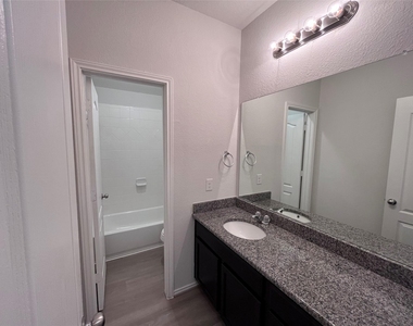 40507 Tyto Lane - Photo Thumbnail 20