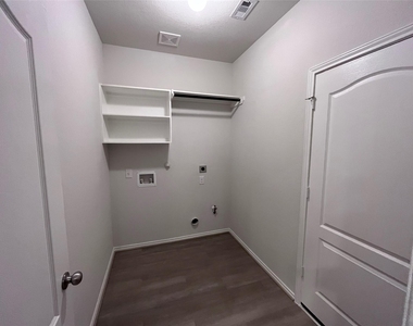 40507 Tyto Lane - Photo Thumbnail 6