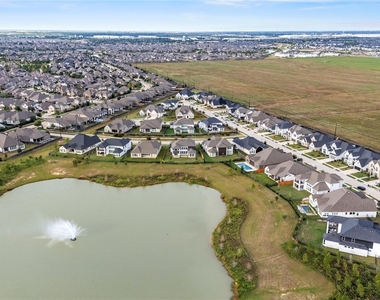 30311 Elm Ridge Lane - Photo Thumbnail 41
