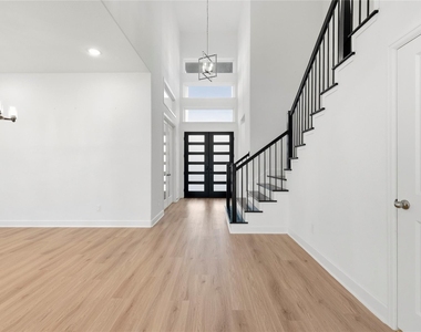 30311 Elm Ridge Lane - Photo Thumbnail 2