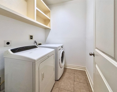 20922 Springport Court - Photo Thumbnail 41