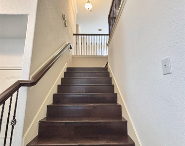 20922 Springport Court - Photo Thumbnail 12