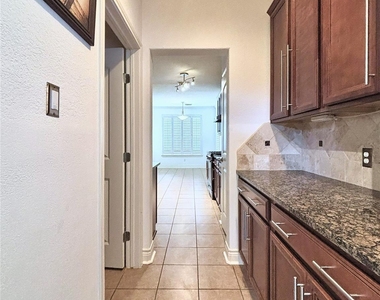 20922 Springport Court - Photo Thumbnail 13