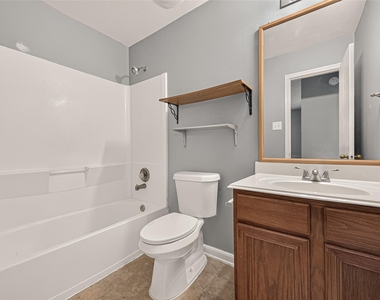 19127 Saddleville Mills Lane - Photo Thumbnail 19