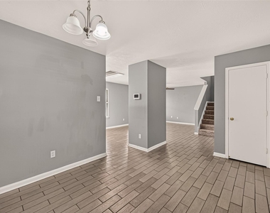 19127 Saddleville Mills Lane - Photo Thumbnail 34