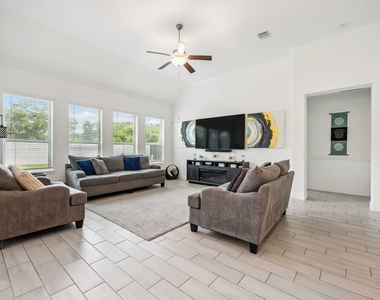 13710 Sturcombe Glen Trail - Photo Thumbnail 1