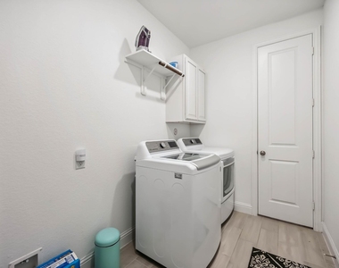 13710 Sturcombe Glen Trail - Photo Thumbnail 13