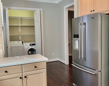 4303 Childress Street - Photo Thumbnail 7