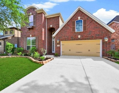 6718 Sotoria Lane - Photo Thumbnail 1