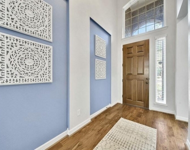 6718 Sotoria Lane - Photo Thumbnail 3
