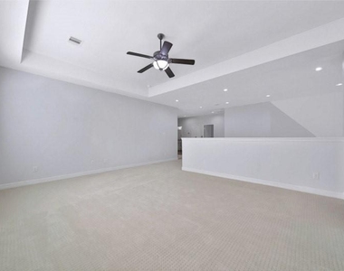 6718 Sotoria Lane - Photo Thumbnail 34