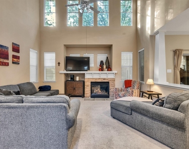 83 Scarlet Woods Court - Photo Thumbnail 5