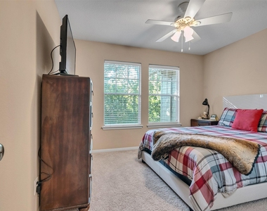 83 Scarlet Woods Court - Photo Thumbnail 23