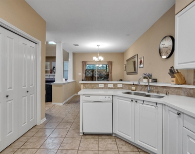 83 Scarlet Woods Court - Photo Thumbnail 13