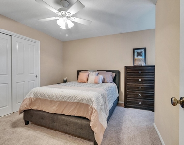 83 Scarlet Woods Court - Photo Thumbnail 22