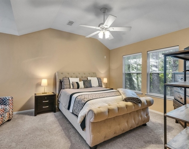 83 Scarlet Woods Court - Photo Thumbnail 17