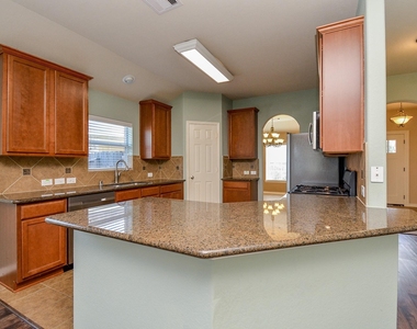 18111 Cypress Mist Court - Photo Thumbnail 12