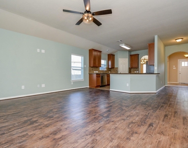 18111 Cypress Mist Court - Photo Thumbnail 9