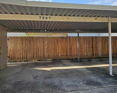 7887 Kendalia Drive - Photo Thumbnail 20