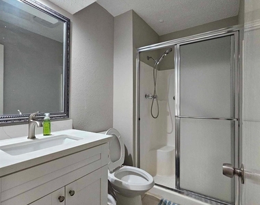 7887 Kendalia Drive - Photo Thumbnail 17