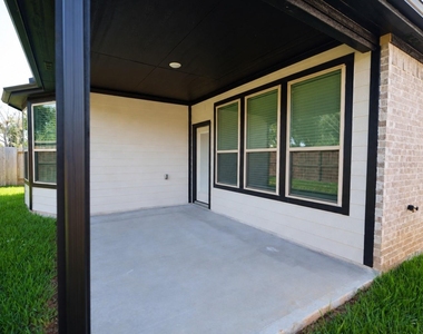 18110 Velaris Way - Photo Thumbnail 18