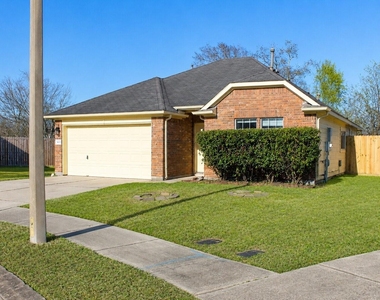 4031 Raspberry Court - Photo Thumbnail 1