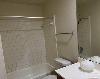 8339 E Ridge Drive - Photo Thumbnail 12