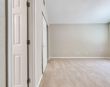 3206 Keywood Lane - Photo Thumbnail 25