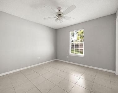12923 Advance Drive - Photo Thumbnail 16