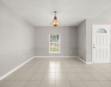 12923 Advance Drive - Photo Thumbnail 13