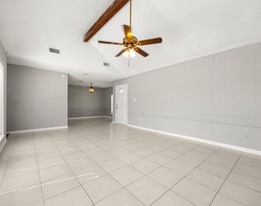 12923 Advance Drive - Photo Thumbnail 33