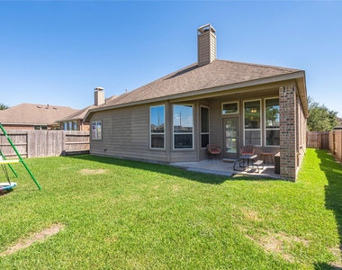 605 Chesterfield Lane - Photo Thumbnail 36