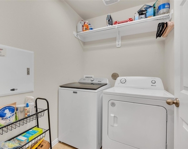 605 Chesterfield Lane - Photo Thumbnail 31