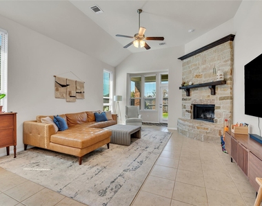 605 Chesterfield Lane - Photo Thumbnail 12