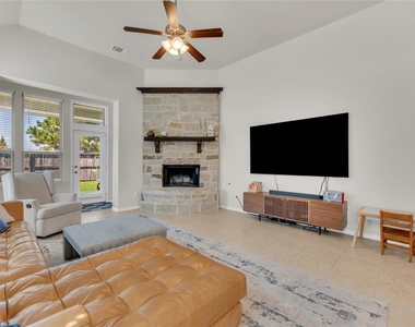 605 Chesterfield Lane - Photo Thumbnail 13