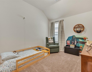 605 Chesterfield Lane - Photo Thumbnail 29