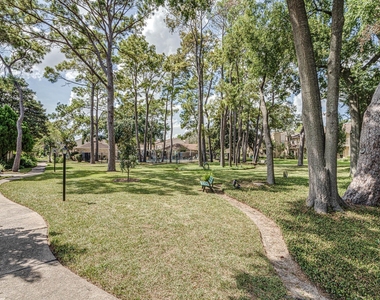 800 Country Place Drive - Photo Thumbnail 39