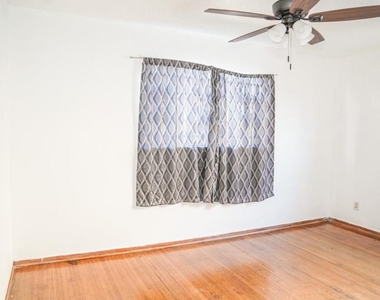 4810 Scenic Drive - Photo Thumbnail 5