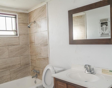 4810 Scenic Drive - Photo Thumbnail 9