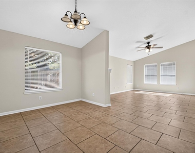 422 Brushy Glen Drive - Photo Thumbnail 10