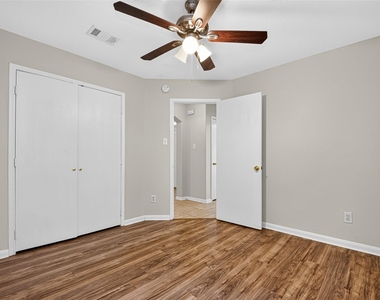 422 Brushy Glen Drive - Photo Thumbnail 30