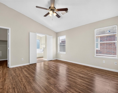 422 Brushy Glen Drive - Photo Thumbnail 38
