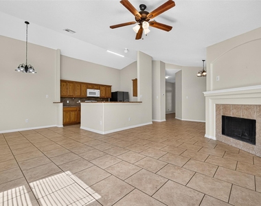 422 Brushy Glen Drive - Photo Thumbnail 15