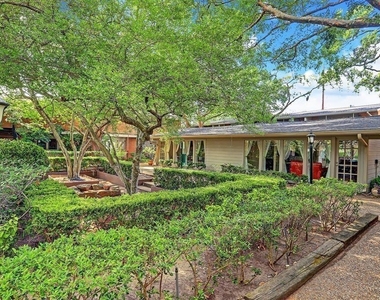 3928 W Alabama Street - Photo Thumbnail 14